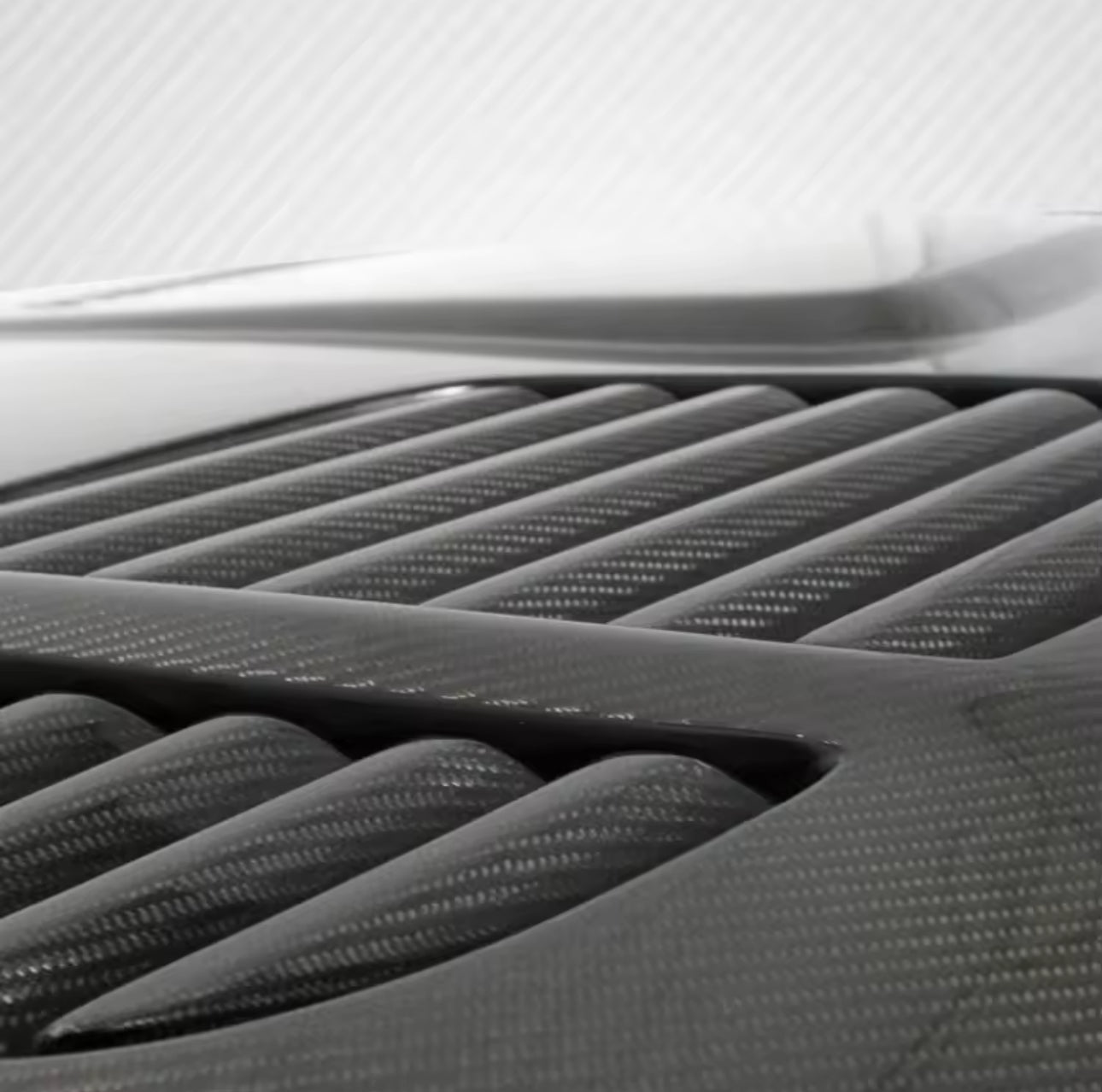 E60 Dritech AF1 Carbon fiber Hood